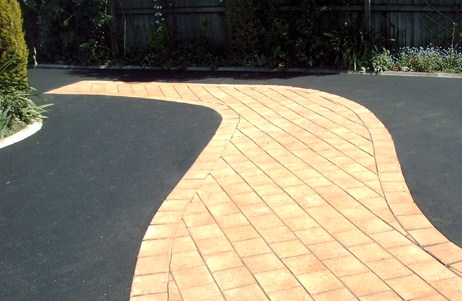 Driveway Paving and Interlocking